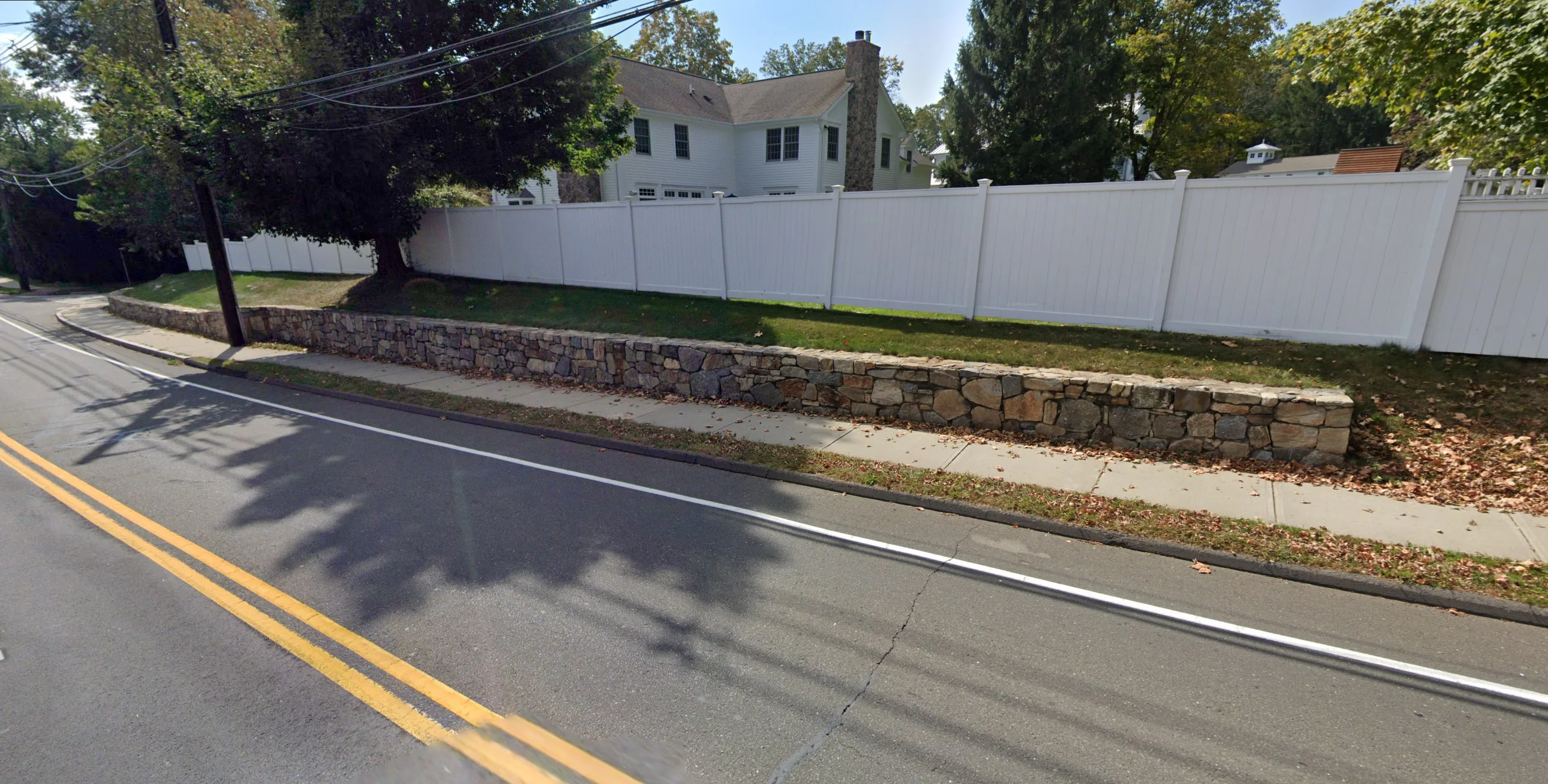 Stone retaining wall residential New Canaan CT