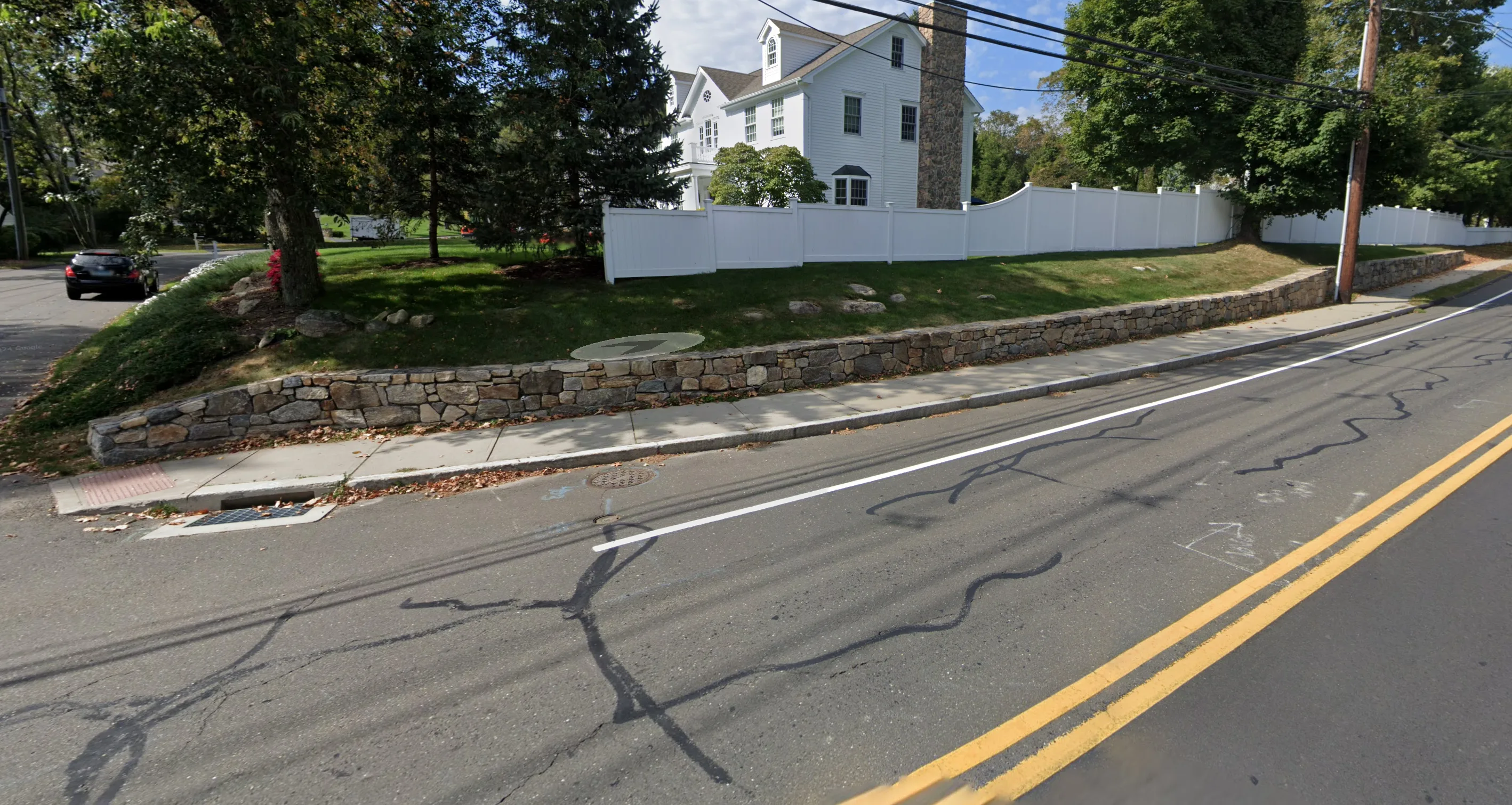 Natural stone wall construction New Canaan
