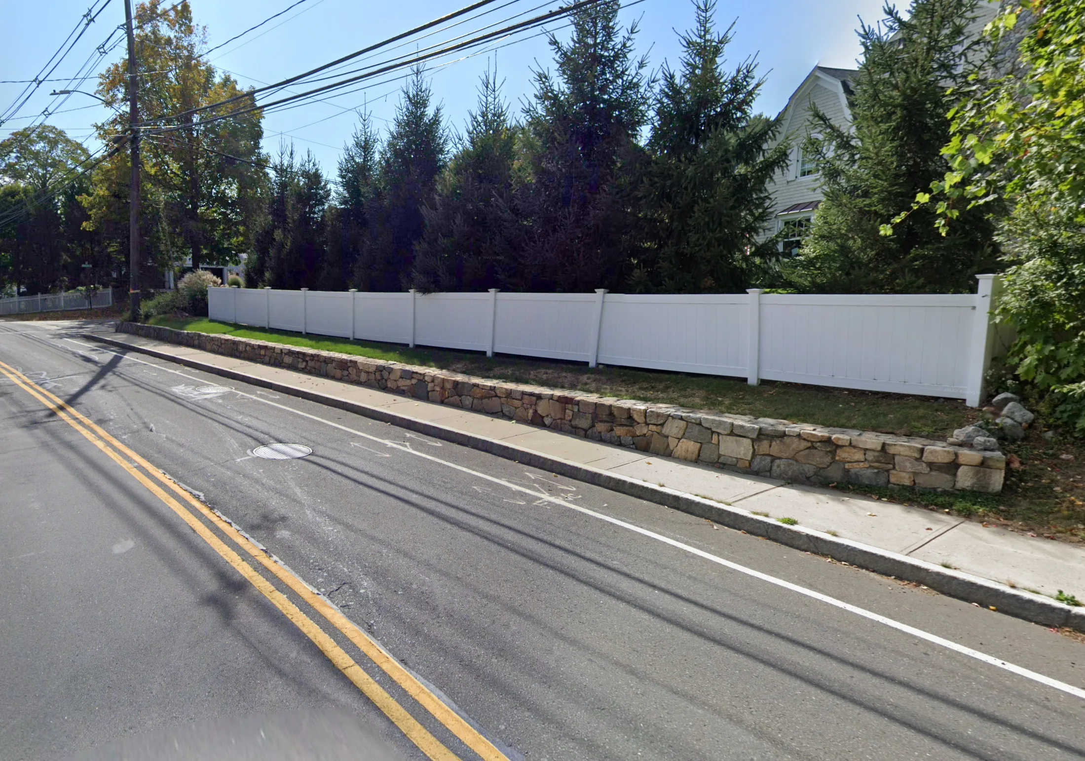 Stone wall detail New Canaan Main Street