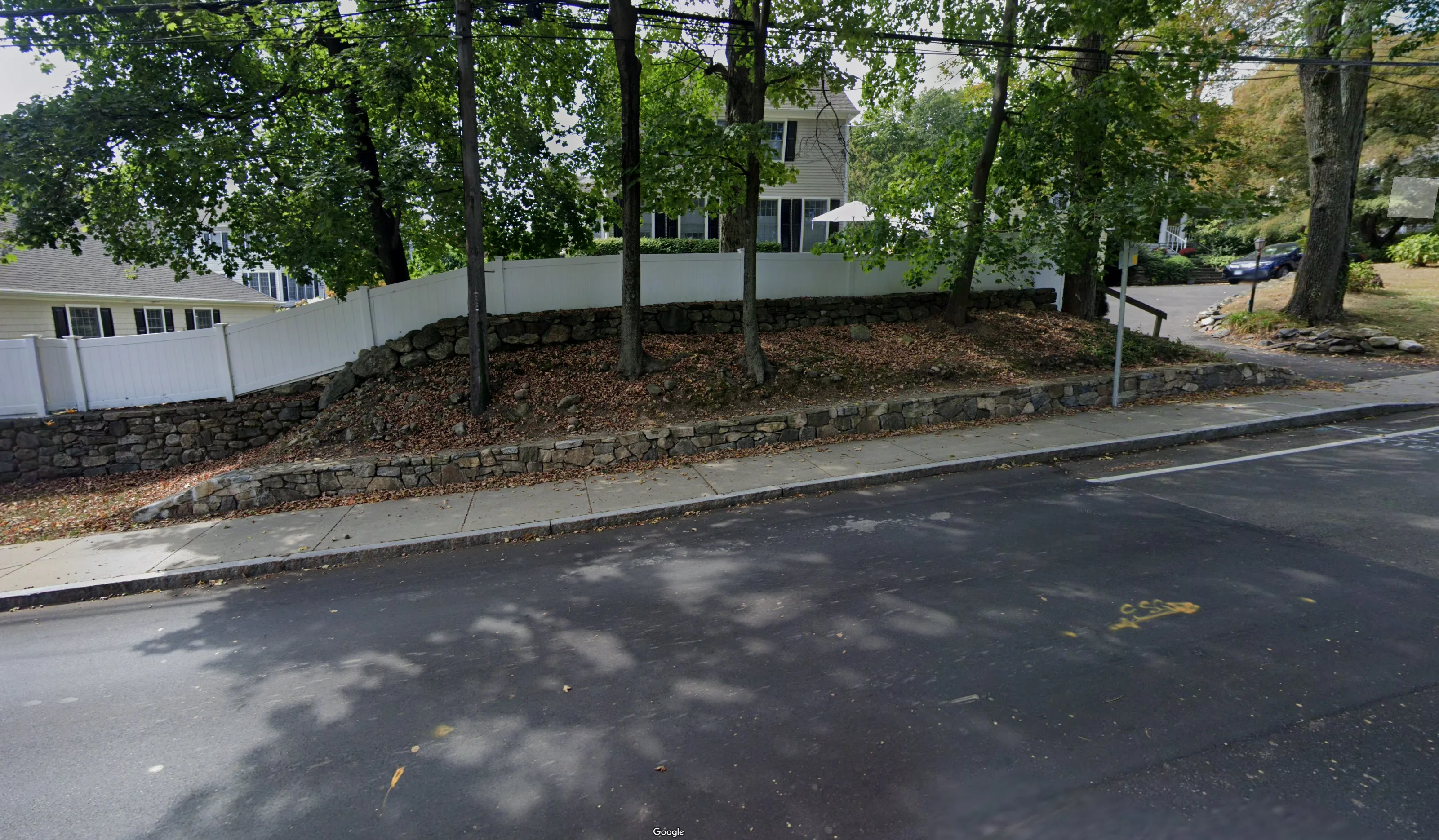 Dry-stack stone wall New Canaan Connecticut