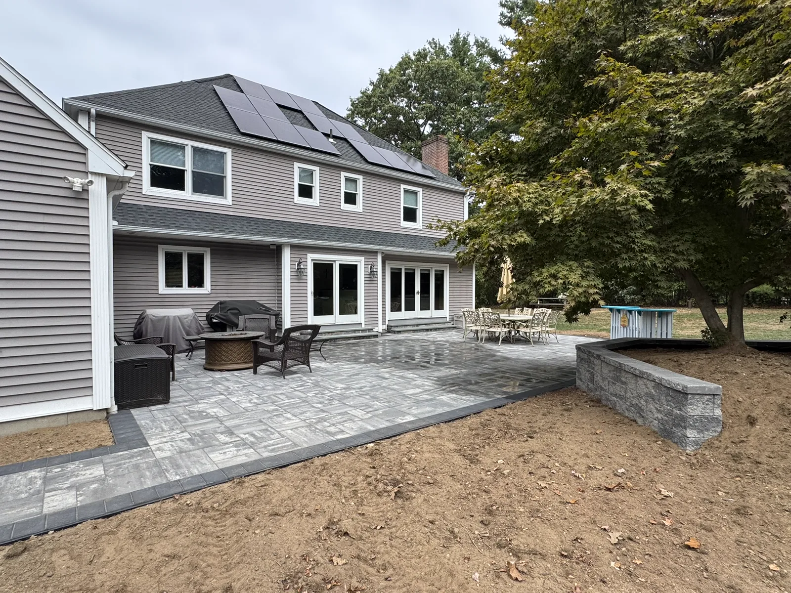 Finished paver patio edge detail Connecticut